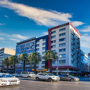 oglakcioglu-park-city-hotel.hotelsofizmir.com/