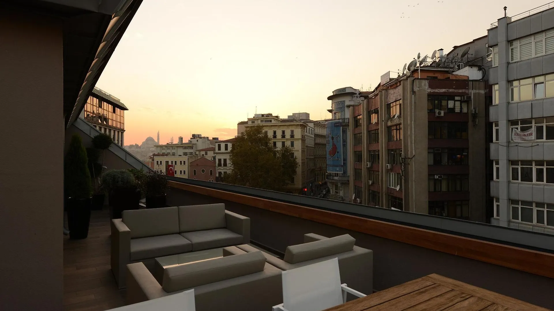 10 Karakoy Hotel Istanbul